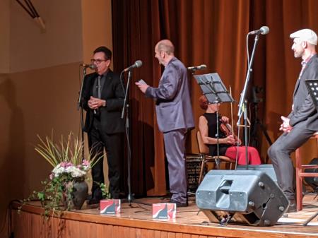 Žalostinke po razkriško, pesmi Vlada Žabota, zazvenele v razkriškem domu kulture 11